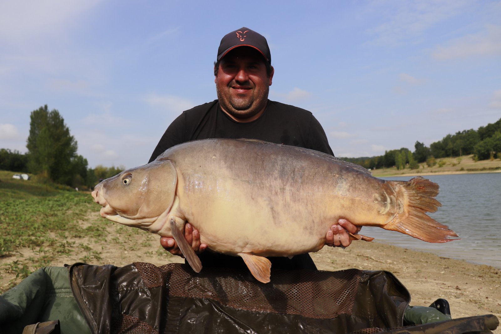 Une prise exceptionnelle au lac de Bajamont grâce aux bouillettes StickyMud haute de gamme