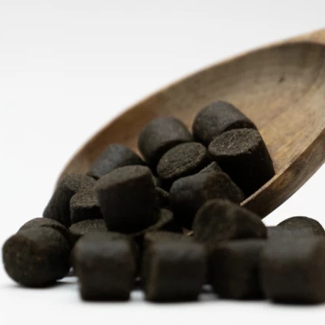 1070006-1-001448600-1739962034_medium